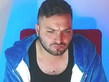Chaturbate Live Porn of robert_leroy