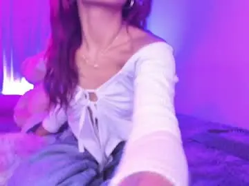 Chaturbate Free Porn Cam of caroline_cute7