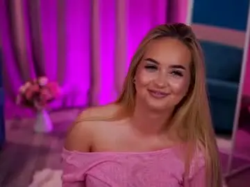 Chaturbate Watch Live Sex Cams of elyssawetxx