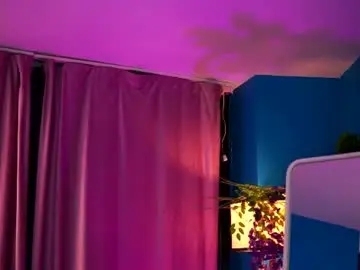 Chaturbate Live Porn of elyssawetxx