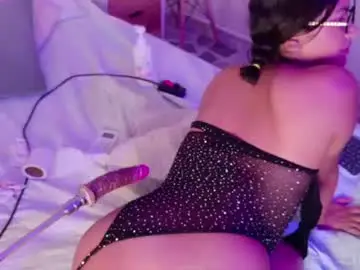Chaturbate Sex Chat of missjuliaa_