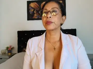 Chaturbate Adult Webcams of shanon_mature_
