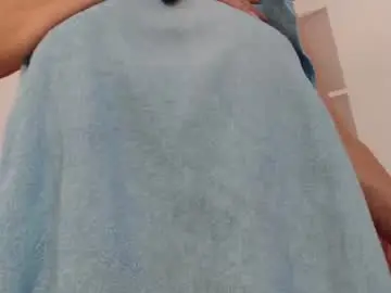 Chaturbate Live Sex of squirtmilfpussy