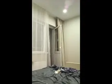 Chaturbate Live Porn of polina_moreau