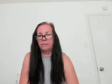 Chaturbate Watch Live Sex Cams of submissivepeachgoddess