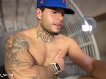 Chaturbate Sex Cam of yamp_bigcock