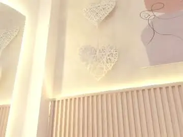 Chaturbate Best live sex cam show of daiana_curly