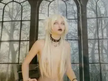 Chaturbate Free Live Porn of icefoxshadow