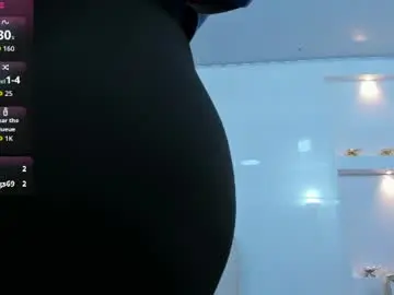 Chaturbate Best live sex cam show of zenda_evans
