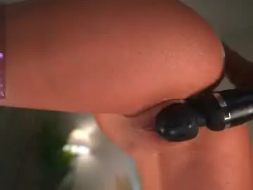 Chaturbate Live Sex Cam of myliss