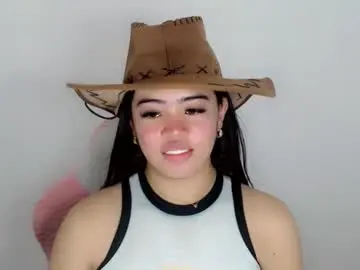 Chaturbate Live Sex Cam of alesha_vibe_me