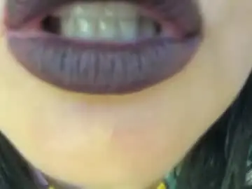 Chaturbate Live Porn of _antomouth_paradise