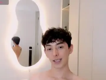 Chaturbate Adult Webcams of mikebelf4