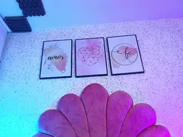 Chaturbate Free Porn Cam of artemisa_bow