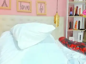 Chaturbate Sex Chat of emi_sary