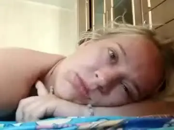 Chaturbate Adult Video Chat of mila_420