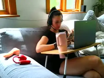 Chaturbate Free Live Porn of emyxxl