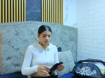 Chaturbate Live Sex Cam of mia__gomex