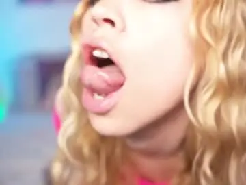 Chaturbate Watch Live Sex Cams of candylisa