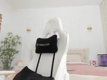 Chaturbate Free Porn Cam of christine0990__