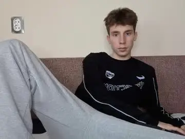 Chaturbate Live Porn of cute_brian