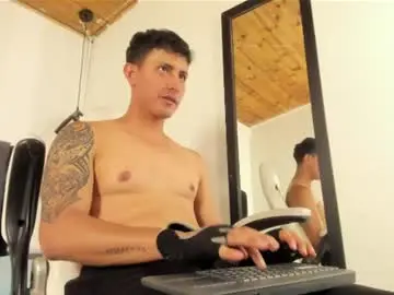 Chaturbate Nude Webcam of marcos_vieyra