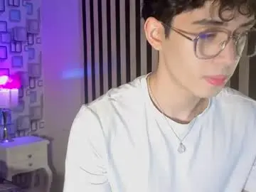 Chaturbate Adult Video Chat of mikevoss_