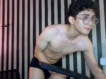 Chaturbate Live Sex Cam of mikevoss_