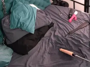 Chaturbate Live Sex of shiny_lily