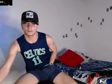 Chaturbate Adult Webcam of dominic_hanks