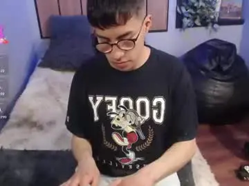 Chaturbate Live Sex of andy_norton