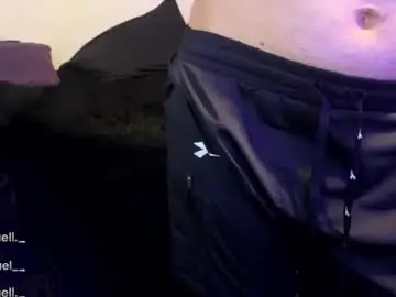 Chaturbate Live Sex Cam of emanuell___