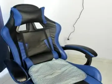 Chaturbate Private Sex Chat of alienbigcock_01