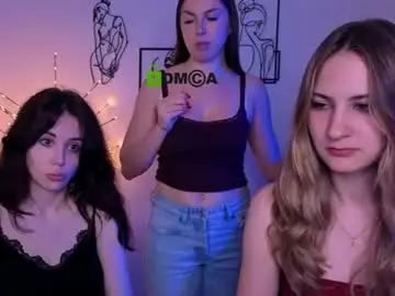 Chaturbate Live Sex Cam of so_hot_rosalie