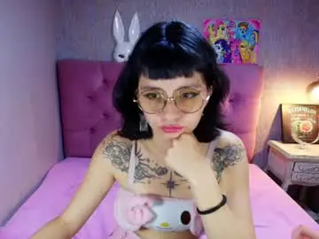 Chaturbate Best live sex cam show of mooncharlotte