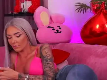 Chaturbate Sex Cam of therealfallingangel
