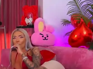 Chaturbate Sex Cam of therealfallingangel