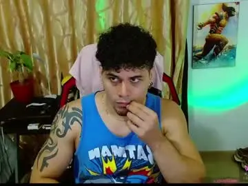 Chaturbate Live Sex Cam of loganandrwz