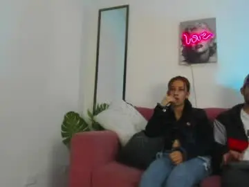 Chaturbate Sex Cam of aji_golds