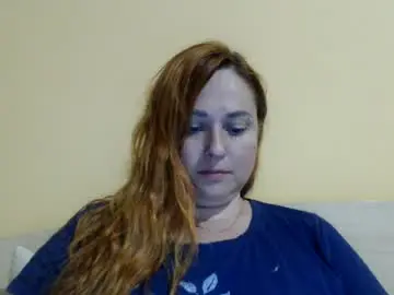 Chaturbate Free Porn Cam of zara_red