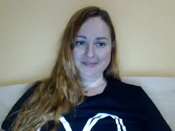 Chaturbate Sex Chat of zara_red