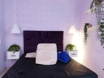 Chaturbate Adult Webcam of sirenyrouss