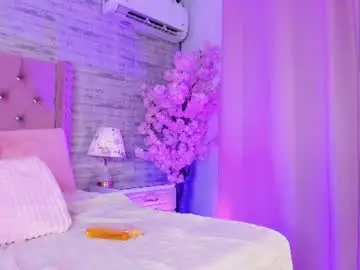 Chaturbate Free Live Porn of mhia_fem