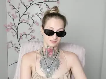 Chaturbate Live Porn of alexa_kittie