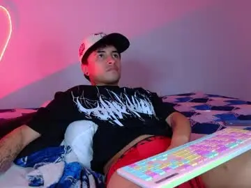 Chaturbate Adult Video Chat of boylatin_777