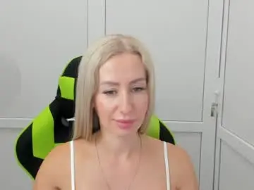 Chaturbate Watch Live Sex Cams of marilyndreamm