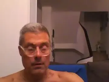 Chaturbate Live Sex Cam of prendimisubito