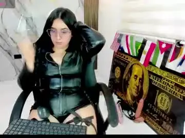 Chaturbate Free Live Porn of queen_findom1