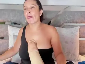 Chaturbate Free Porn Cam of slut_milf_