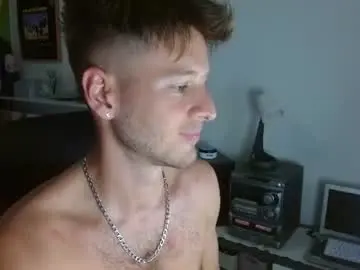 Chaturbate Free Porn Cam of freddy_star